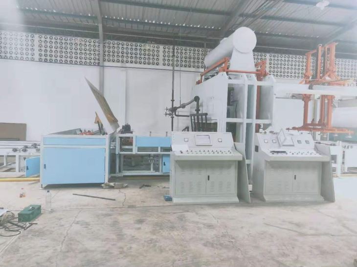 1600T Laminating Hot Press With Load And Unloading