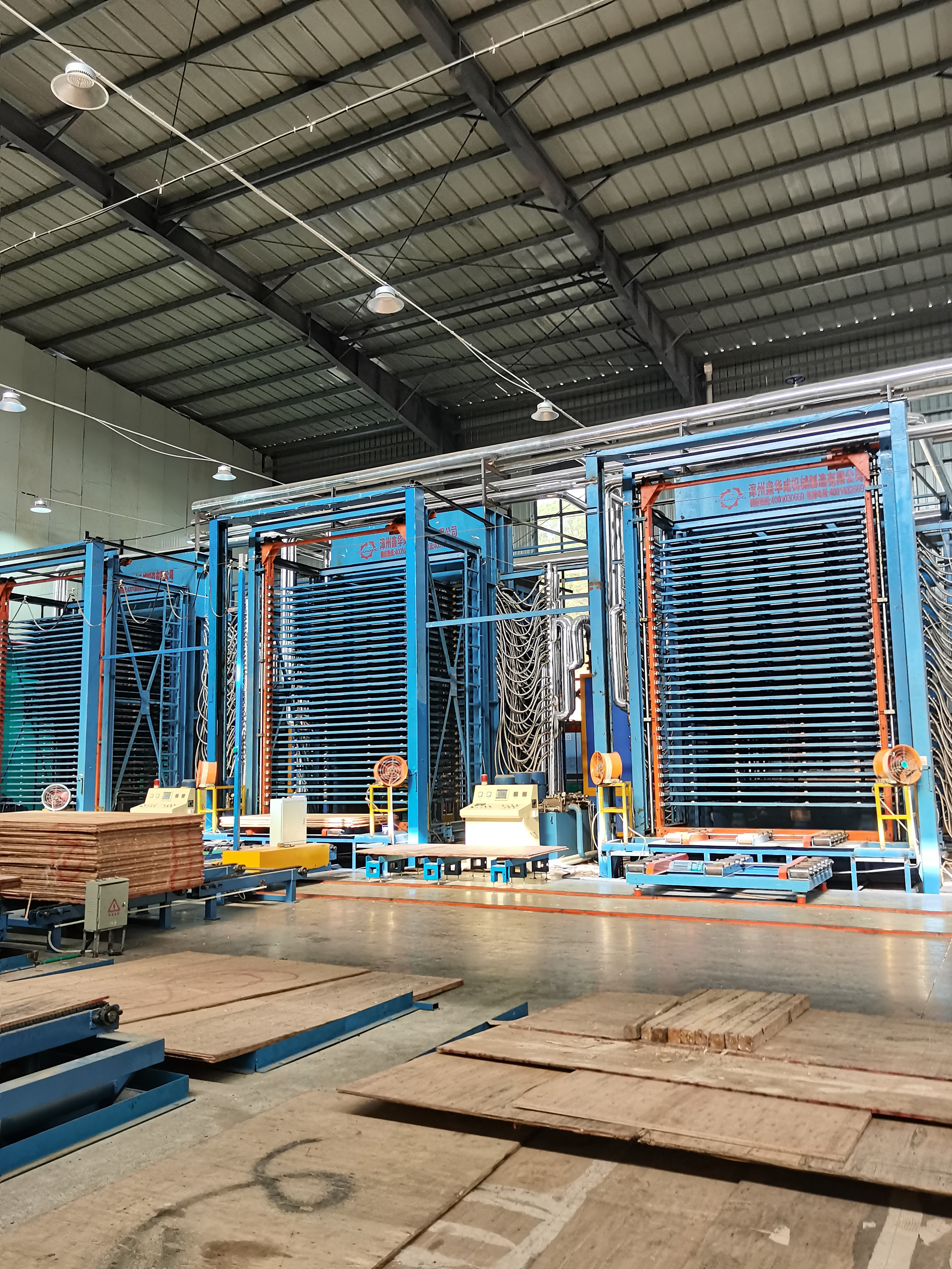 Automatic and high efficiency Hydraulic Curved Plywood Hot Press Machine